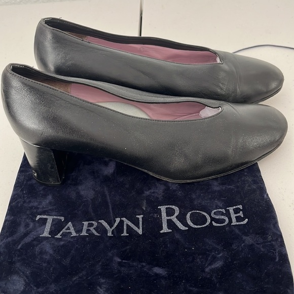 Taryn Rose Black Heels Pumps Size 40M 2.25” Block Heel Comfortable - Picture 1 of 7
